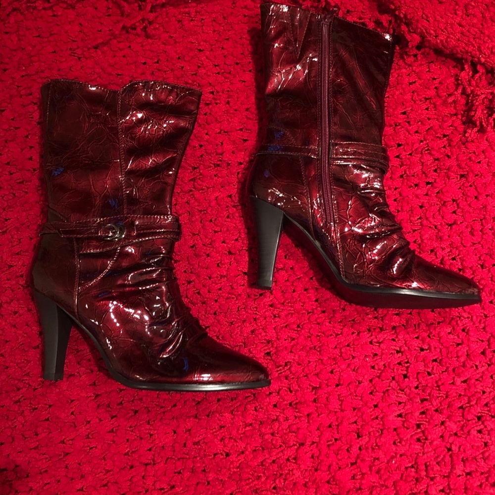 Brand *New* never worn still smell like new